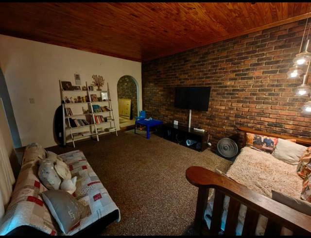 3 BEDROOM HOUSE FOR SALE IN VANDERBIJLPARK SE 3